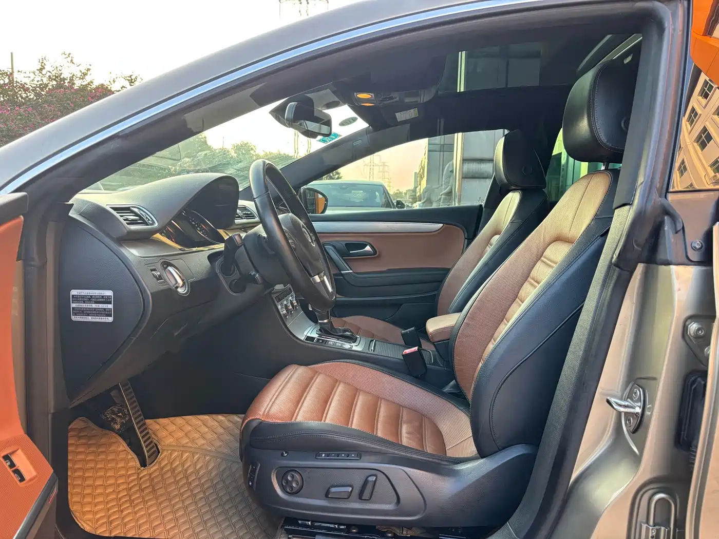 Volkswagen FAW-Volkswagen CC 2015 2.0TSI Supreme Edition фото 10