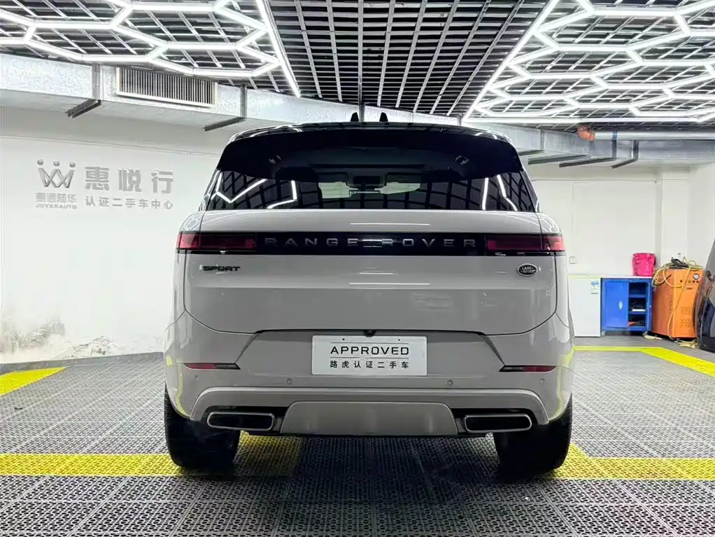 Land Rover Range Rover Sport 2024 400PS Dynamic HSE фото 4