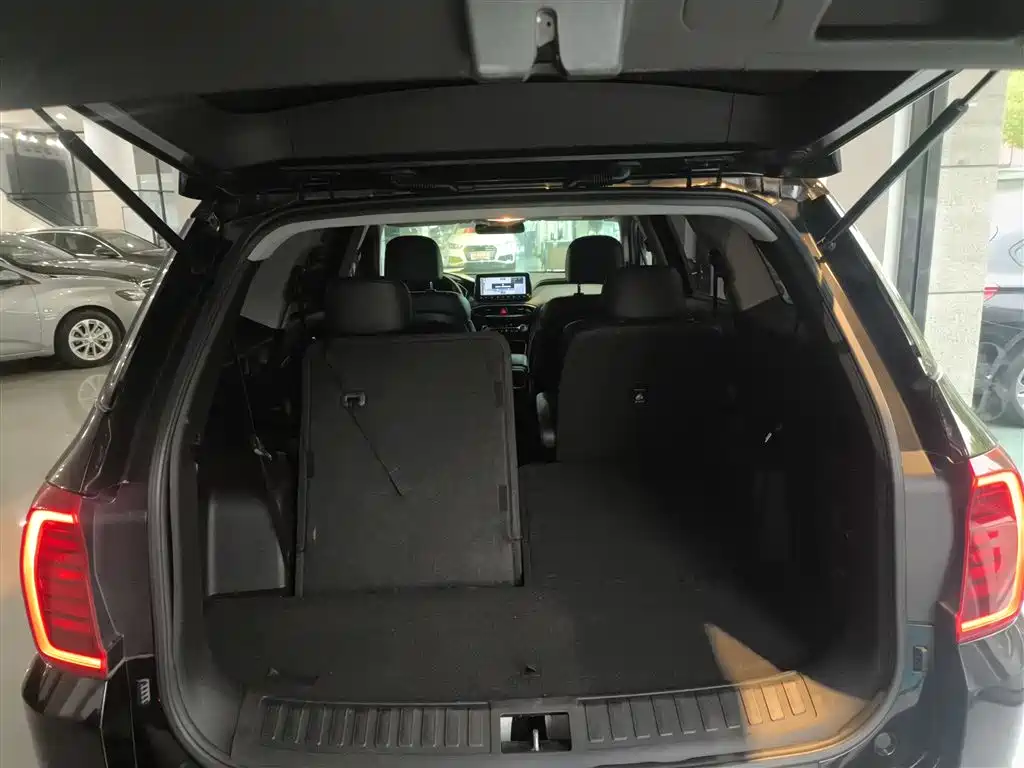 Hyundai Santa Fe 2019 380 TGDi GLS Automatic 2WD Luxury Edition China VI фото 15