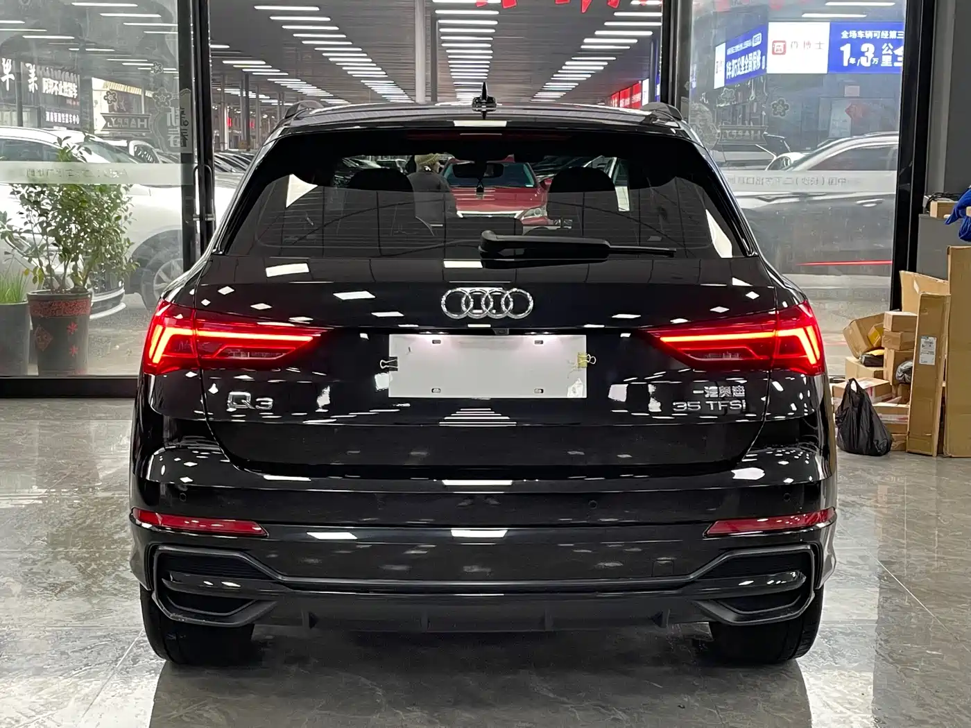 Audi Q3 2022 35 TFSI Fashion Dynamic фото 15