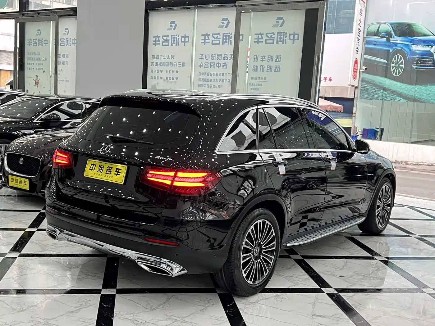 Mercedes-Benz GLC 2018 Facelift GLC 200 4MATIC фото 4