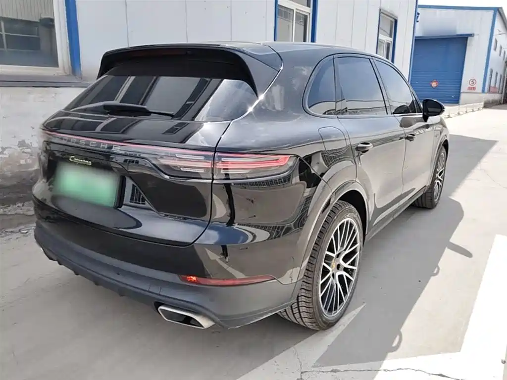 Porsche Cayenne New Energy 2023 Cayenne E-Hybrid 2.0T фото 7