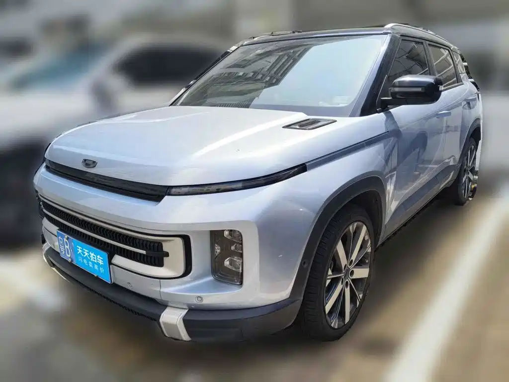 Фото 1 - Geely ICON
