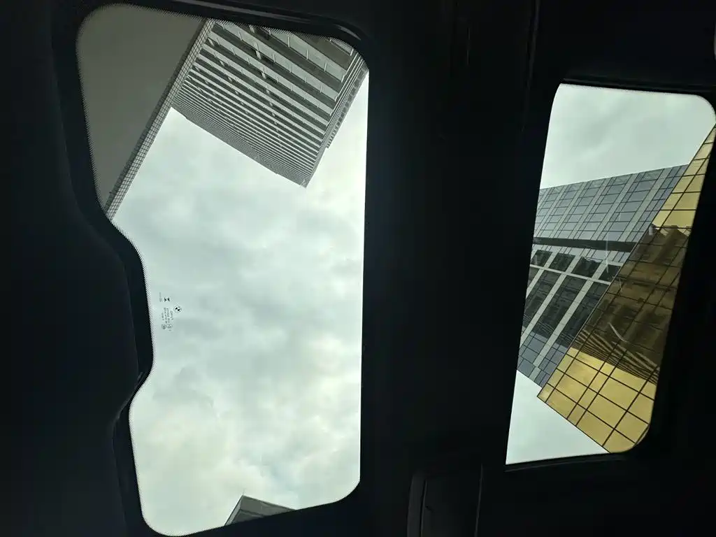 BMW 5 SERIES NEW ENERGY