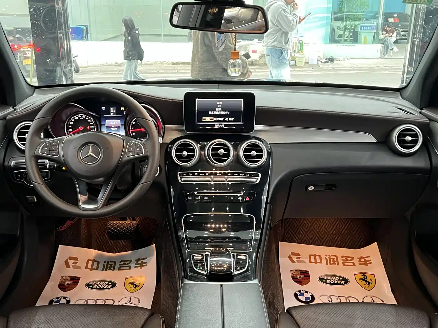 Mercedes-Benz GLC 2018 Facelift GLC 200 4MATIC фото 14