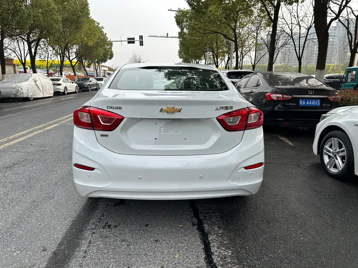 Chevrolet Cruze 2018 320 Automatic Pioneer Sunroof Edition фото 8