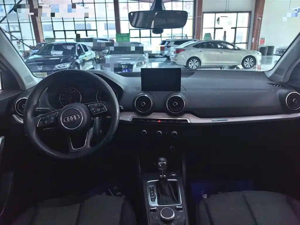 Audi Q2L 2021 35 TFSI Progressive Dynamic фото 15