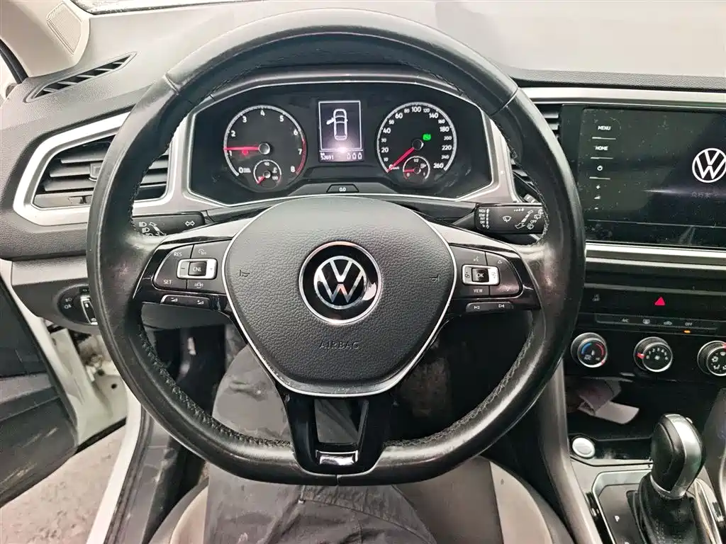Volkswagen T-ROC 2022 280TSI DSG 2WD Elite PLUS фото 3