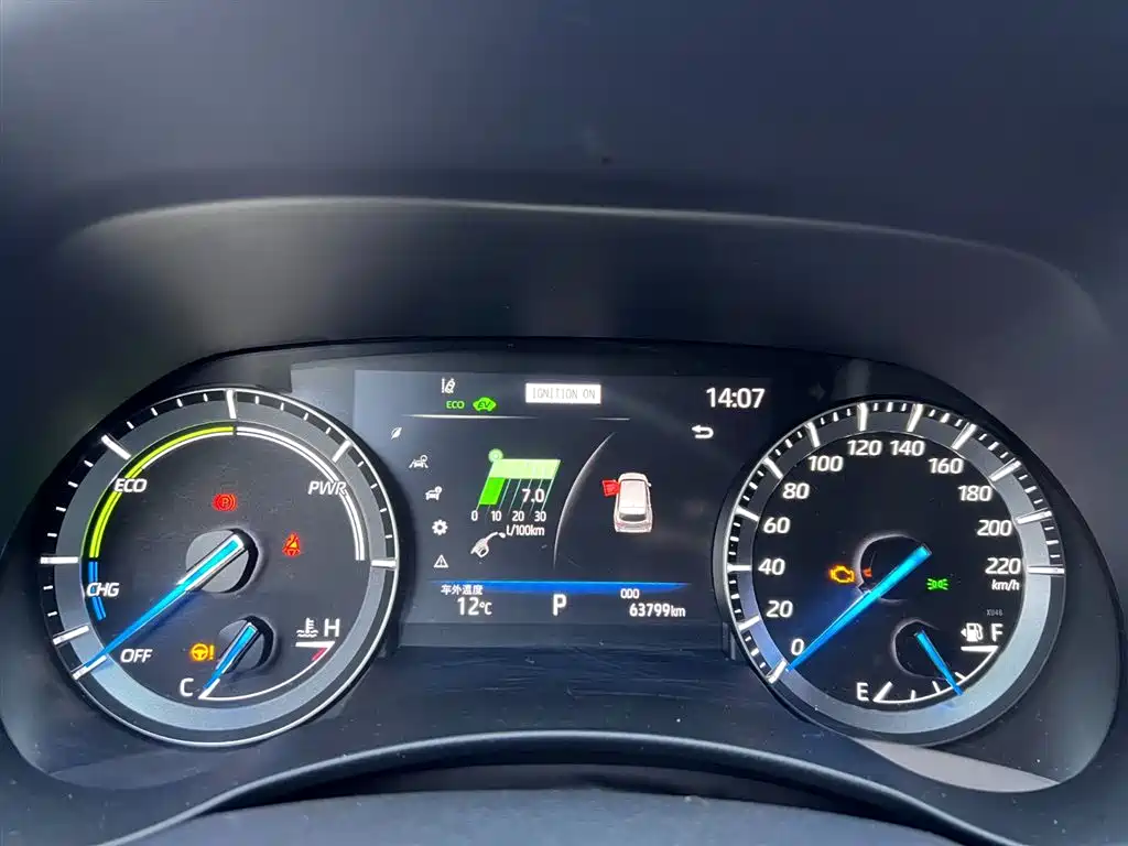 Toyota Crown Kluger 2023 2.5L HEV AWD Elite Edition фото 14