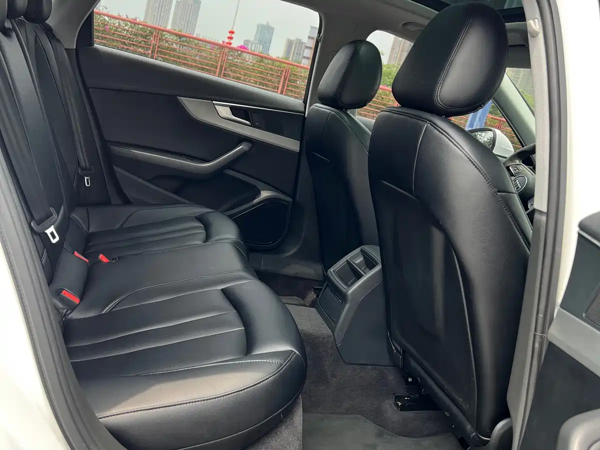 Audi A4L 2019 40 TFSI Progressive (China V) фото 9