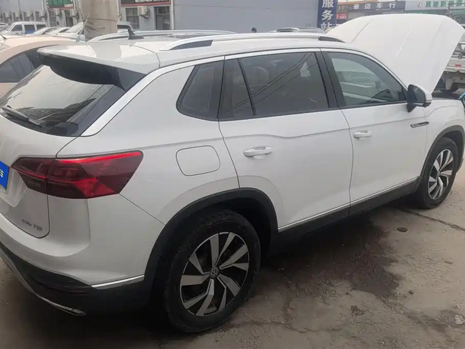 Volkswagen Tayron 2021 330TSI 2WD Luxury Smart Connect Edition фото 3