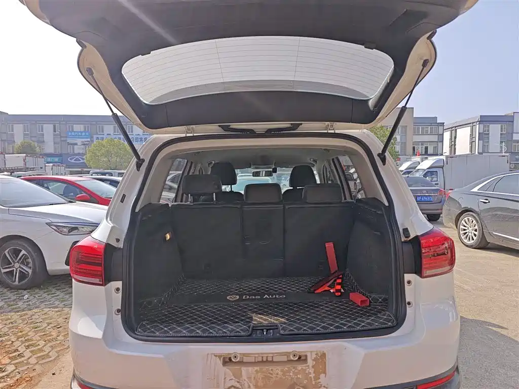 Volkswagen Tiguan 2017 300TSI Automatic 2WD Silk Road Fashion Edition фото 15