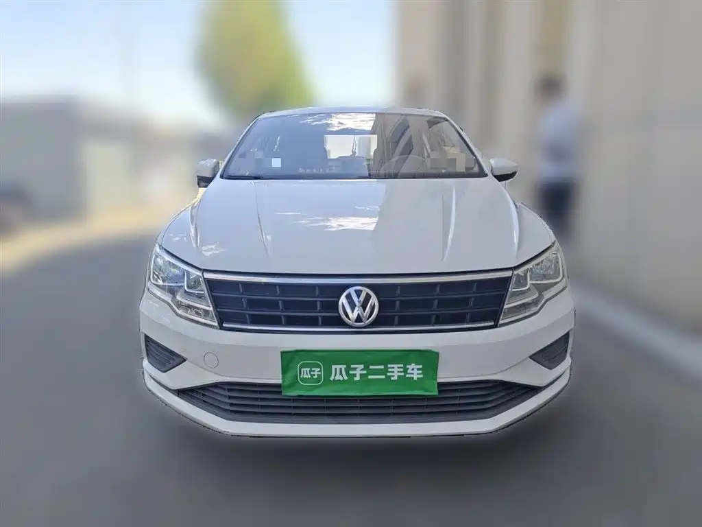 Volkswagen Jetta 2019 Dream Edition 1.4L Manual Fashion фото 3