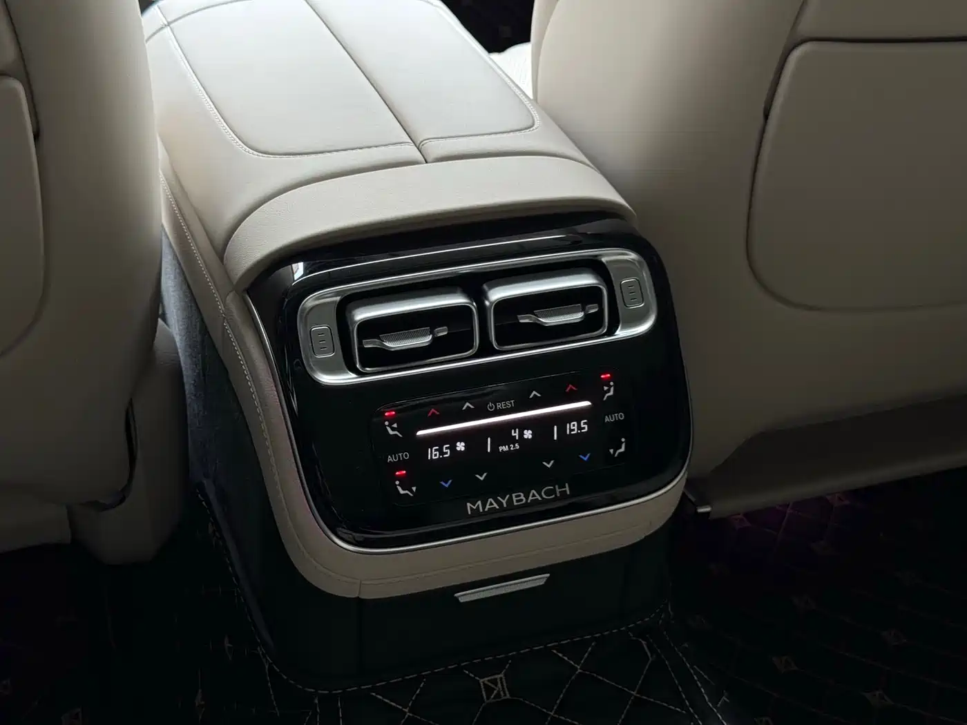 Mercedes-Benz Maybach S-Class 2021 S 480 4MATIC фото 10