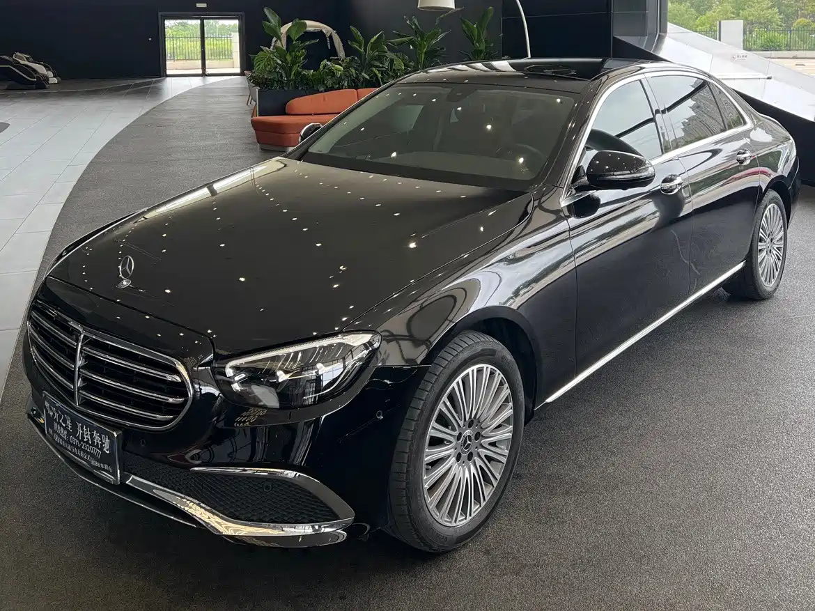 Mercedes-Benz Mercedes-Benz E-Class 2022 E 300 L Fashion
