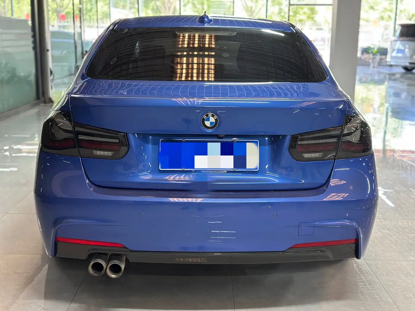 BMW 3 Series 2018 320Li Leading M Sport Package фото 5