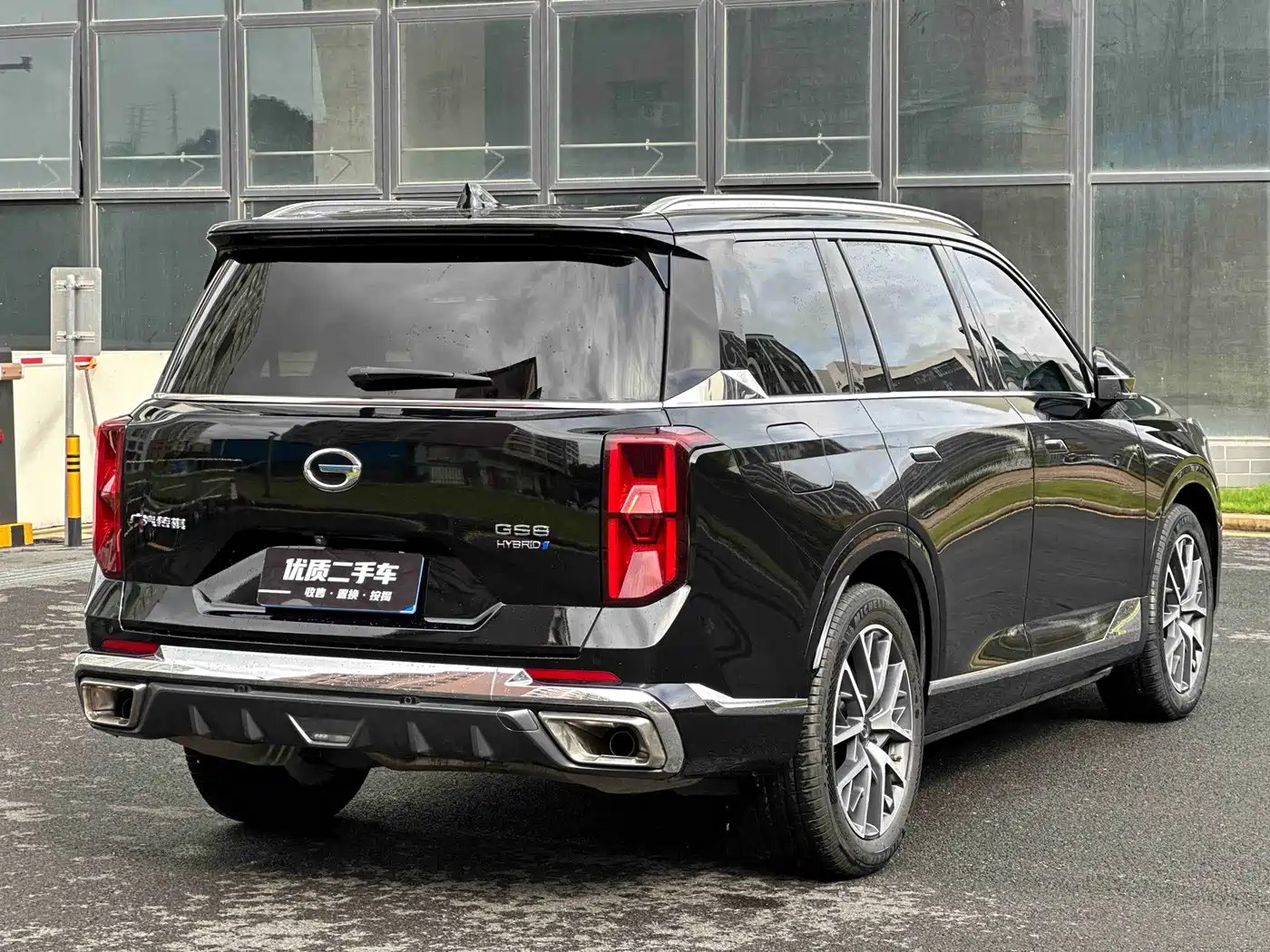 GAC Trumpchi Trumpchi GS8 2022 Hybrid Series 2.0TM 4WD Premium Edition (7-Seater) фото 7
