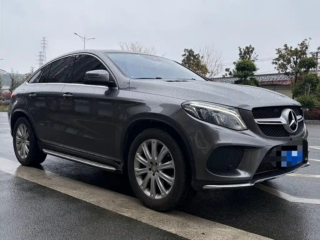 Mercedes-Benz GLE Coupe 2015 GLE 320 4MATIC Coupe SUV фото 3