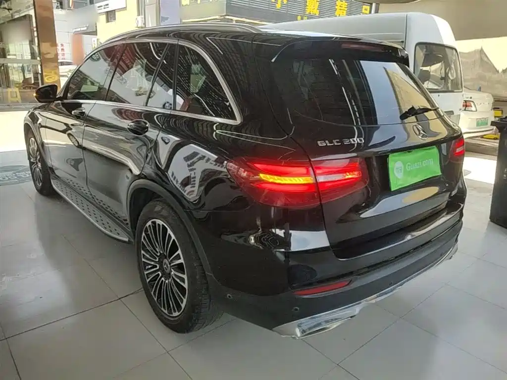 Mercedes-Benz GLC 2018 Facelift GLC 200 4MATIC фото 5
