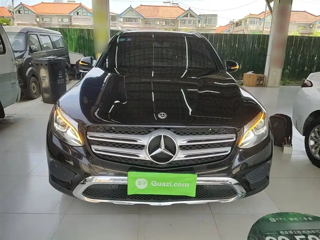 Mercedes-Benz GLC 2018 Facelift GLC 200 4MATIC фото 3