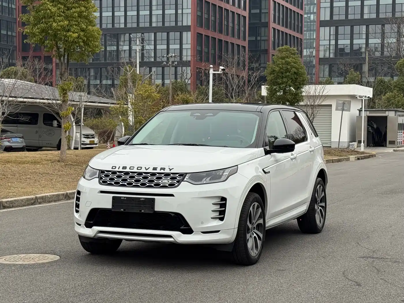 LAND ROVER DISCOVER SPORTS