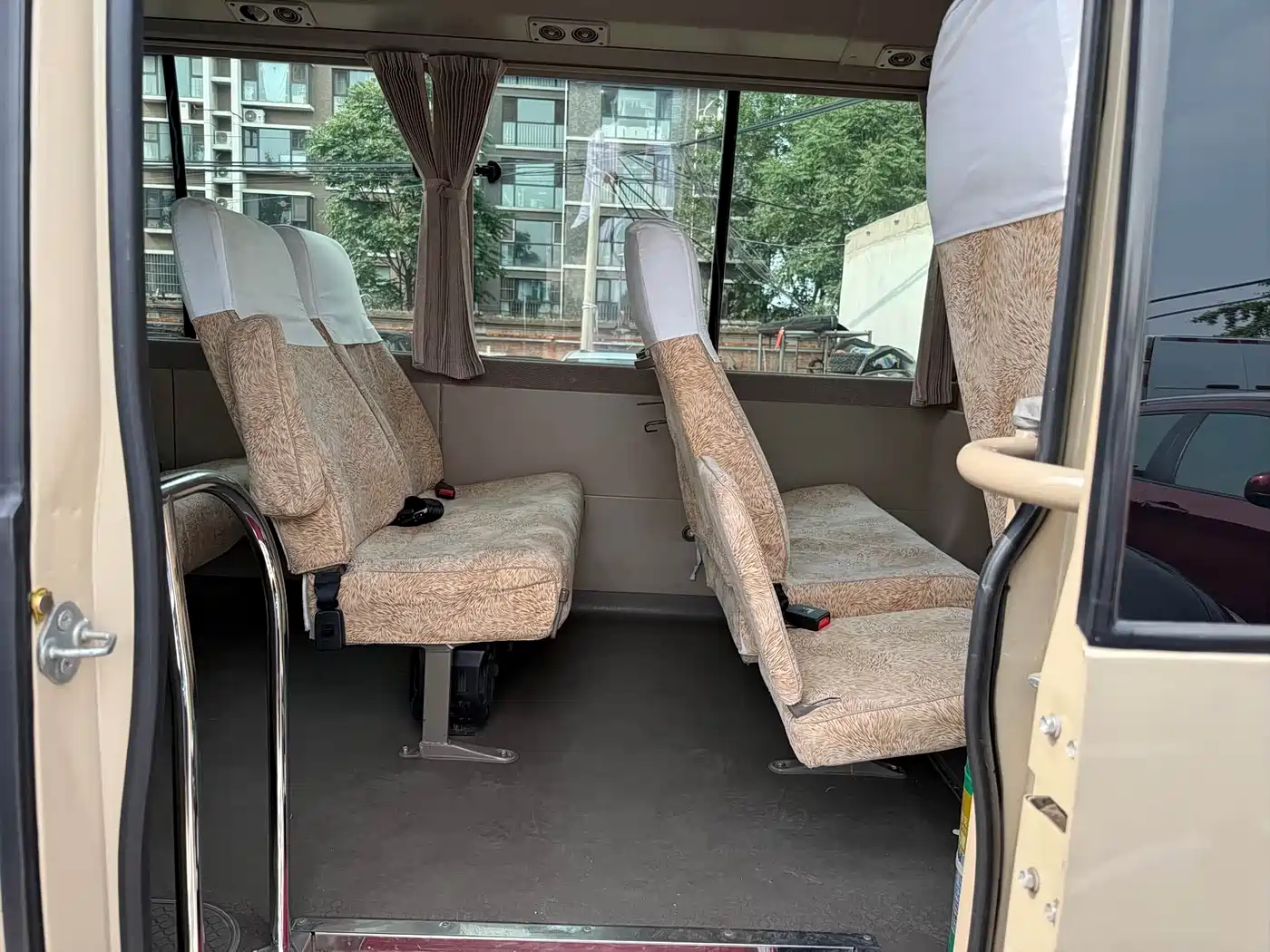 Toyota Coaster 2011 2007 2.7L Gasoline Luxury Edition 23-seater