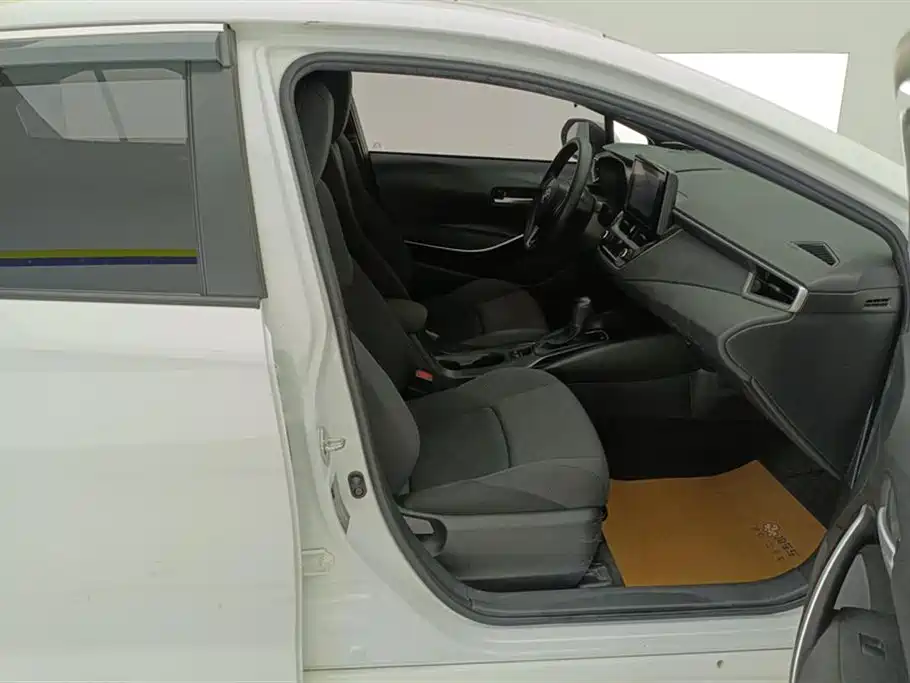 Toyota Levin 2022 Dual Engine 1.8H E-CVT Leading Edition фото 8