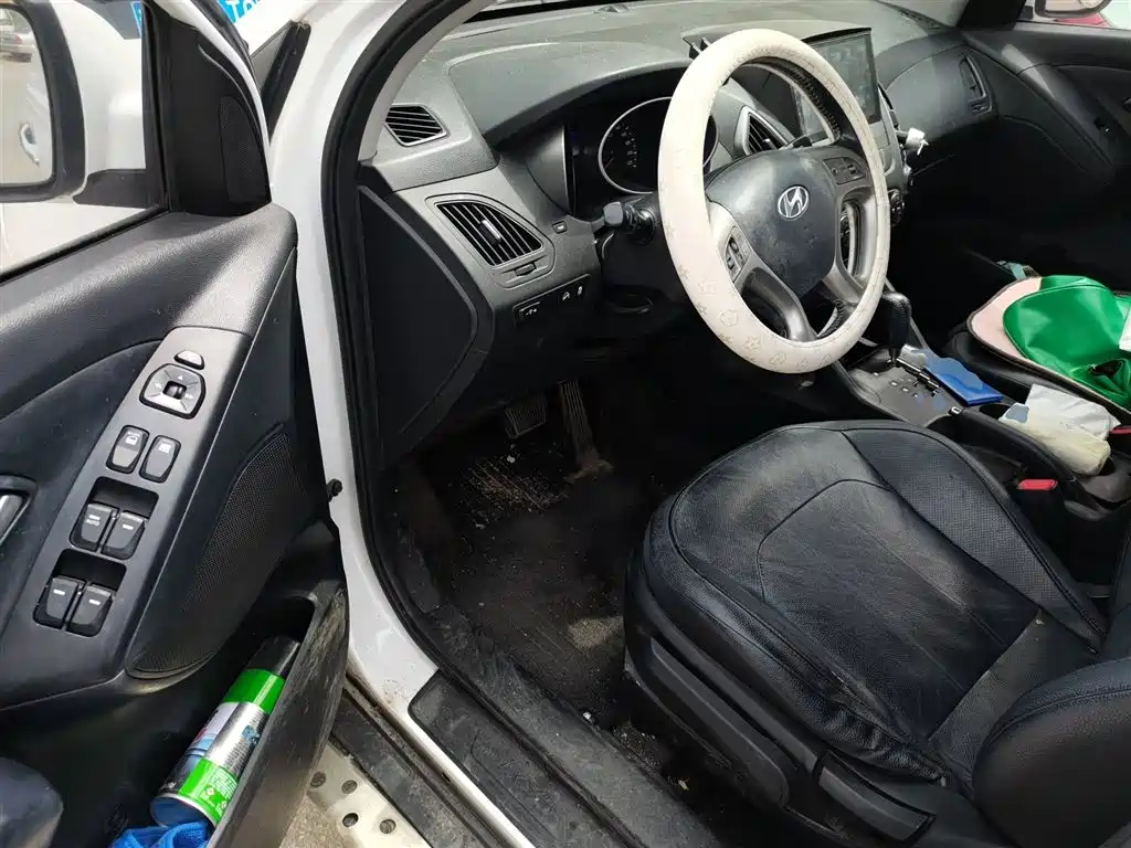 Hyundai Beijing Hyundai ix35 2015 2.0L Automatic 2WD Smart China V фото 17