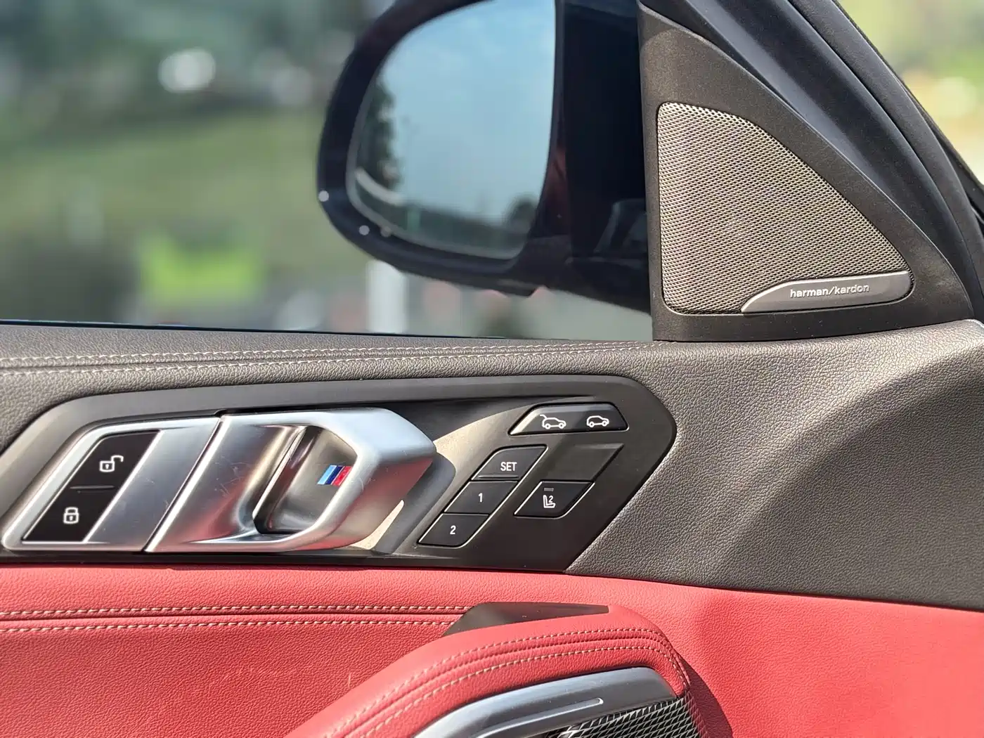 BMW X6 2022 xDrive40i Premium M Sport Package фото 10