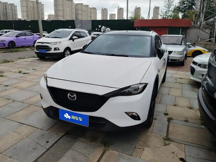 Mazda CX-4 2016 2016 2.5L AWD Sky Passion Edition
