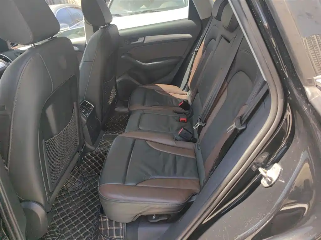 Audi Q5 2017 Plus 40 TFSI Technology фото 13