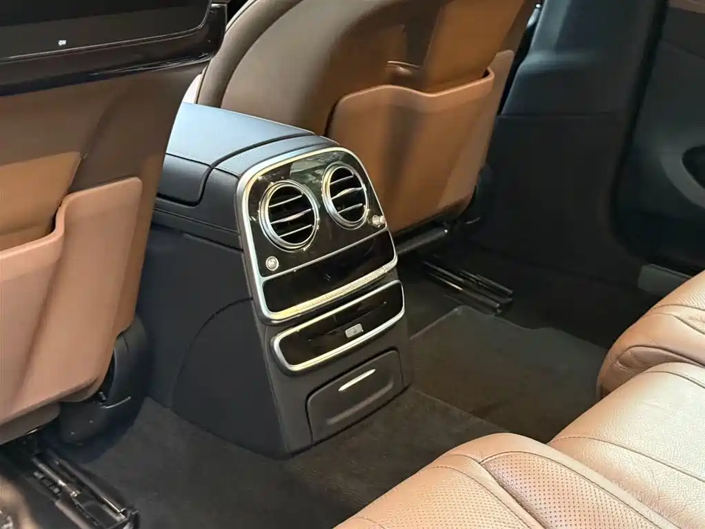 Mercedes-Benz S-Class 2018 S 450 L 4MATIC Excellence Special Edition фото 15