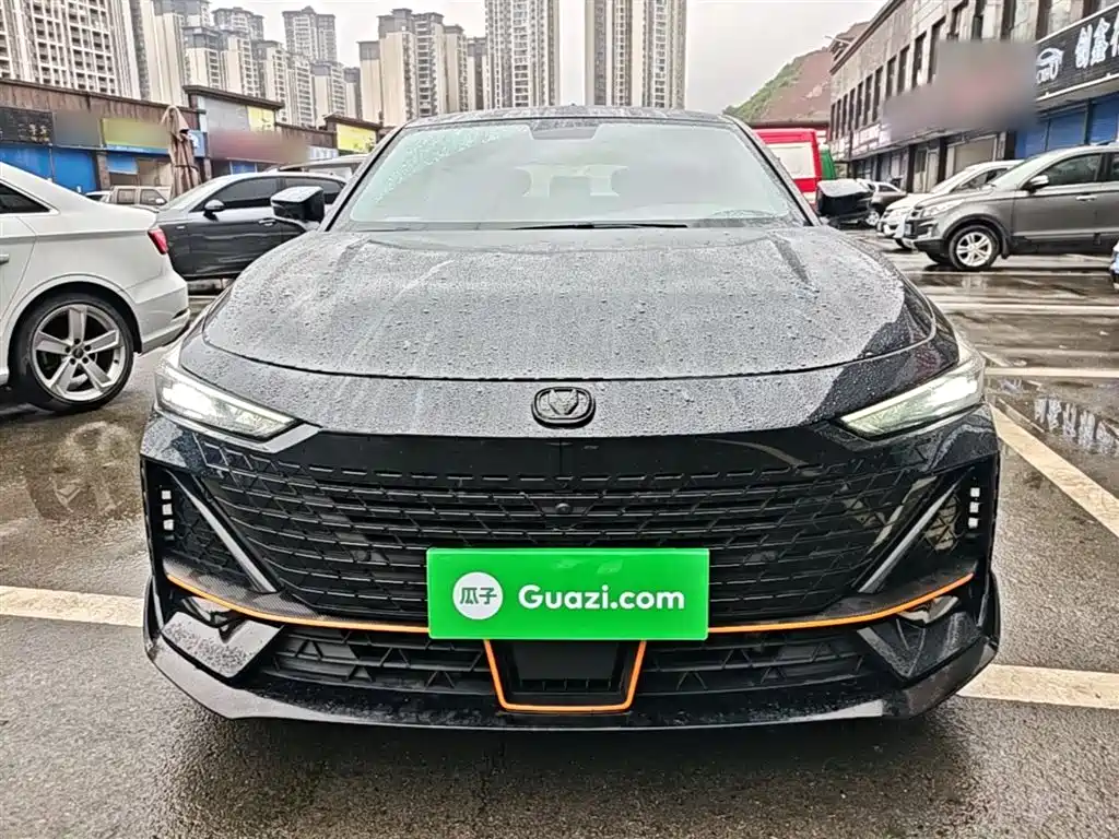 CHANGAN UNI-V