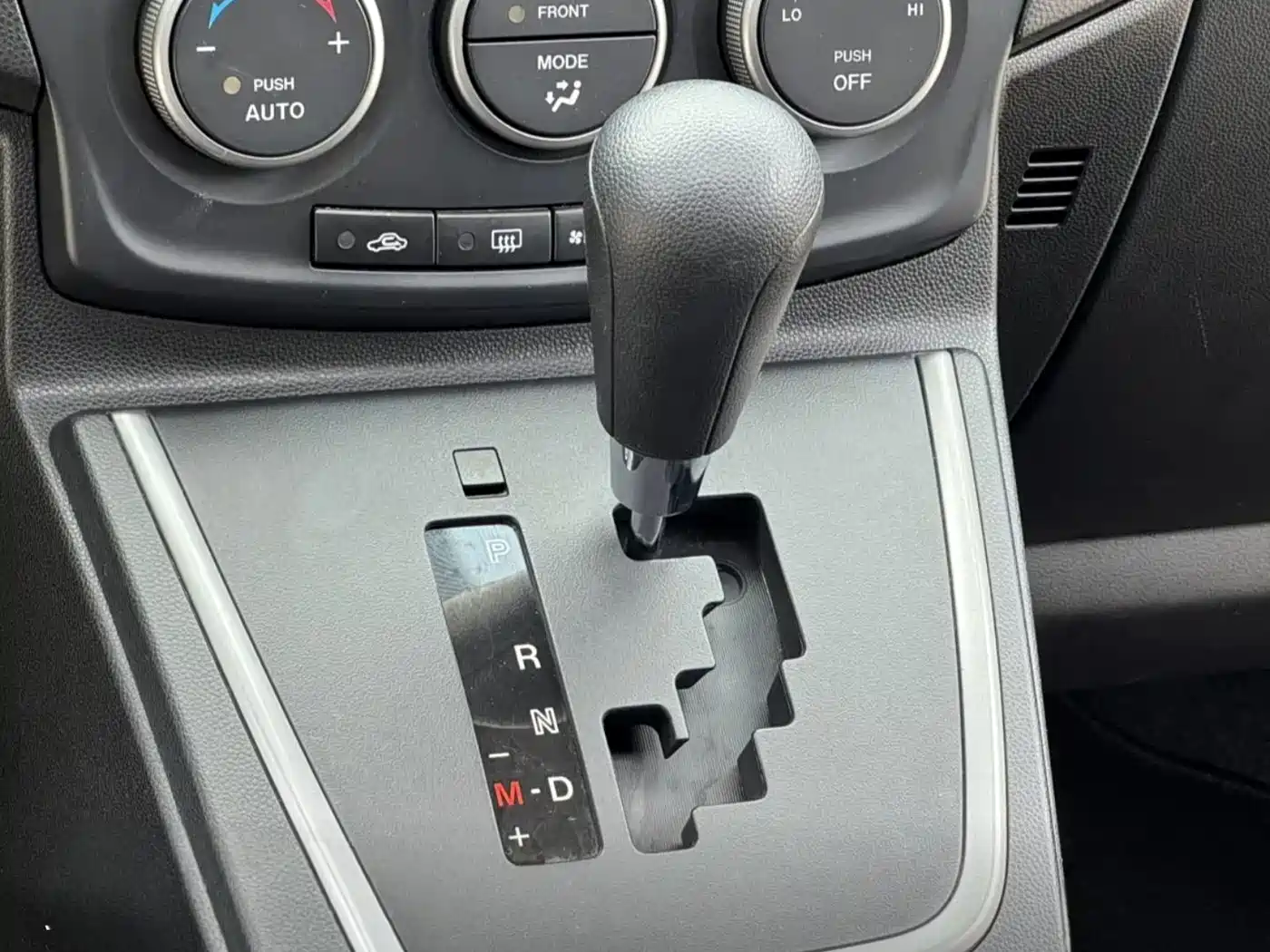 Mazda Mazda5 2011 2011 2.0L Automatic Comfort