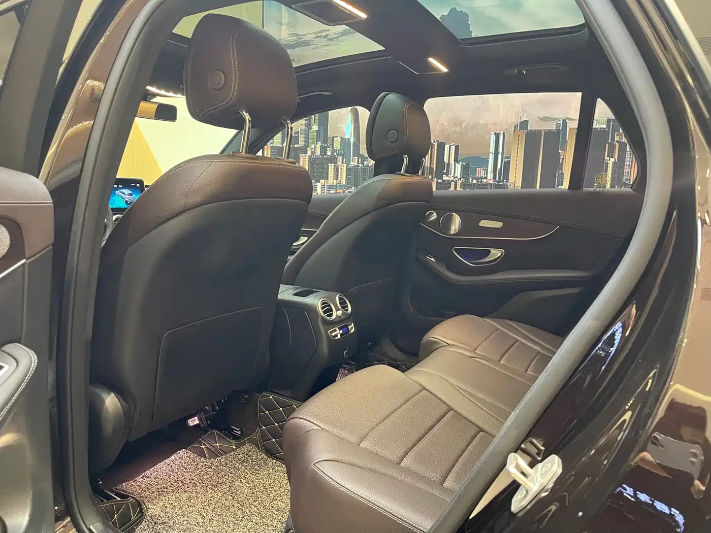 Mercedes-Benz GLC 2021 GLC 260 L 4MATIC Luxury фото 6