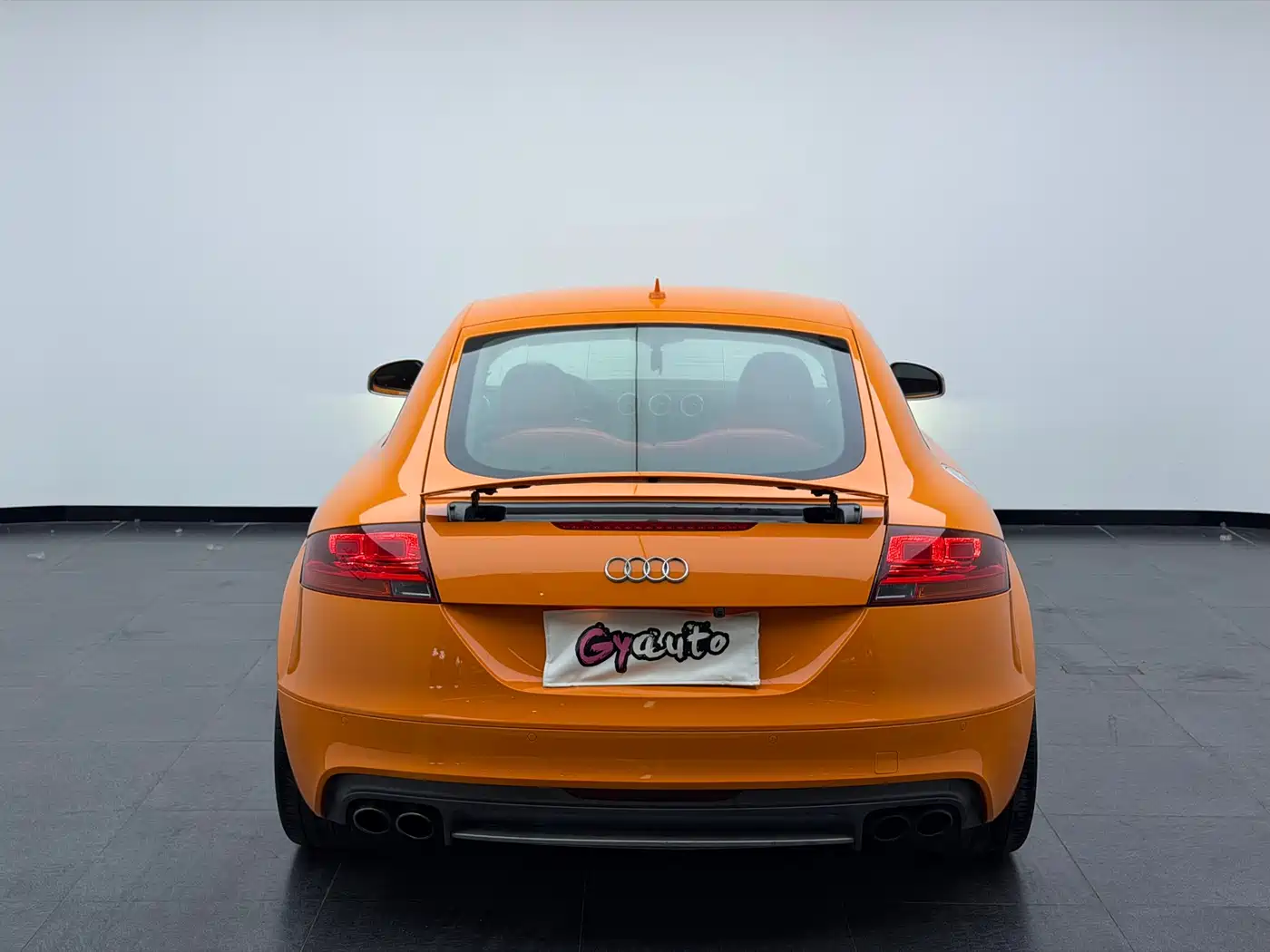 Audi TTS 2011 Model TTS Coupe 2.0TFSI quattro фото 8