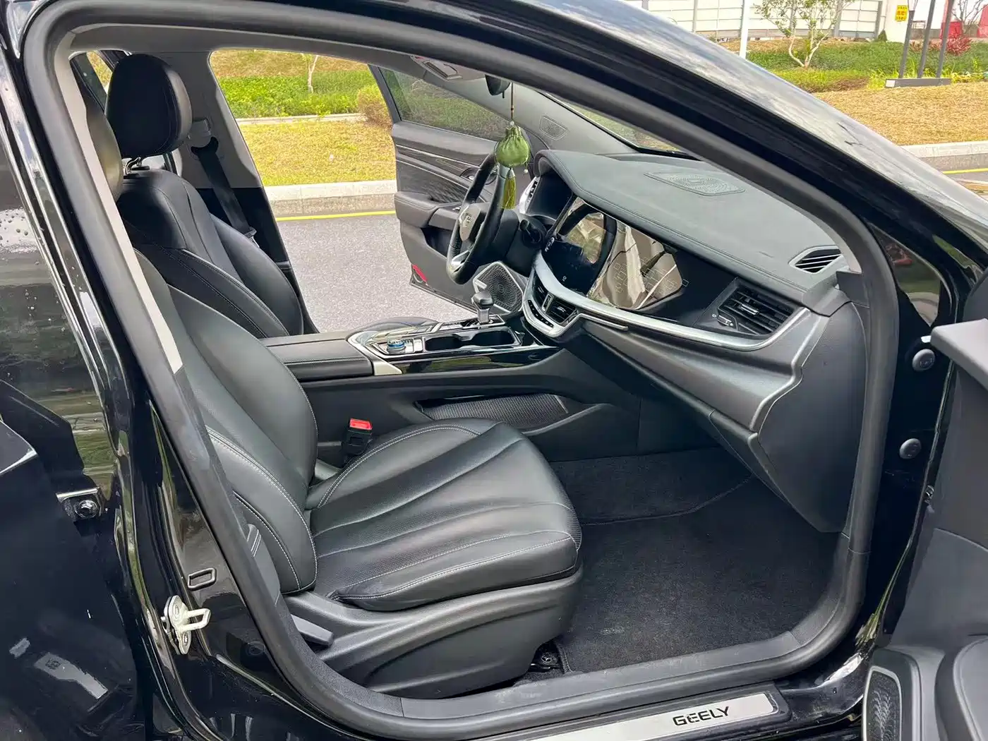 Geely Borui PHEV 2020 2020 1.5T PHEV Navigation Edition