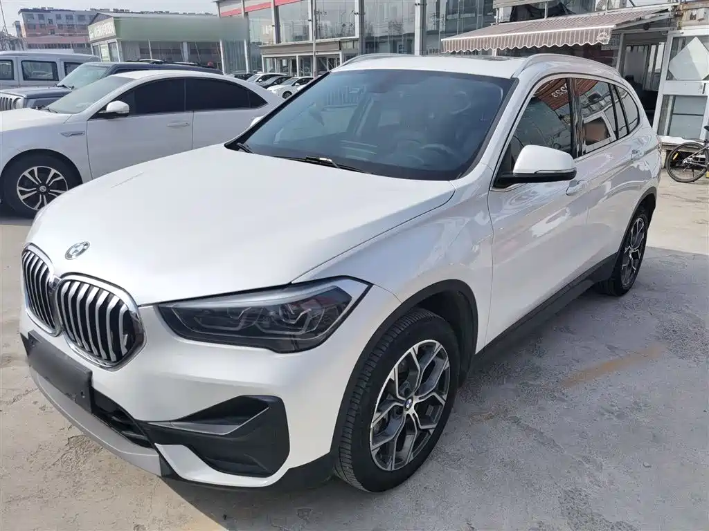 BMW X1 2020 sDrive25Li Leading Model фото 2