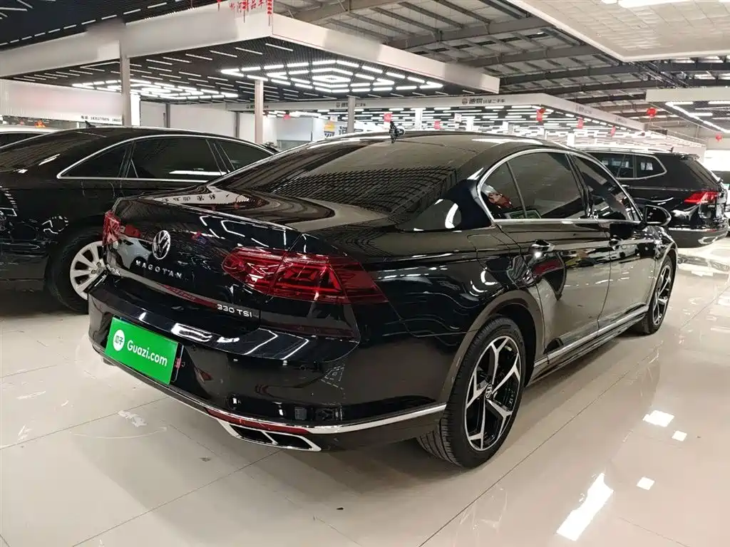 Volkswagen Magotan 2023 Model 2 Million Commemorative Edition 330TSI DSG Luxury фото 7
