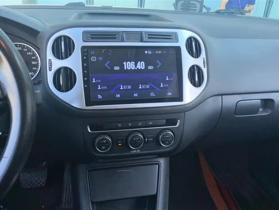 Volkswagen Tiguan 2016 280TSI Automatic 2WD Silk Road Comfort фото 13