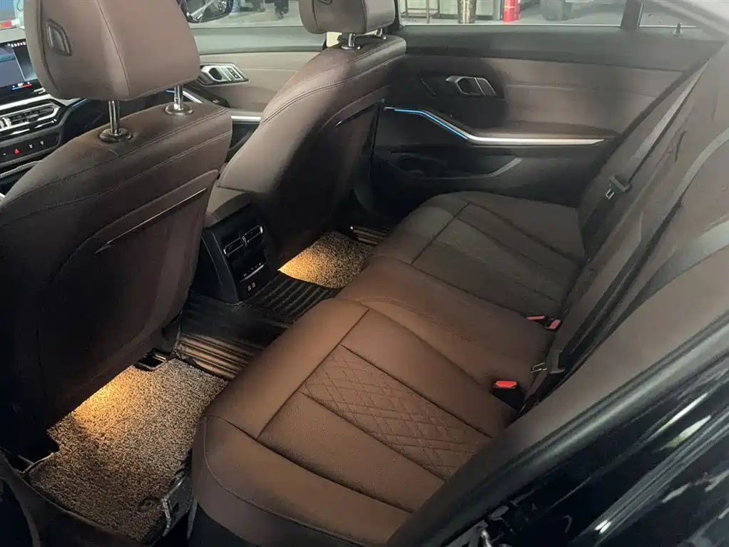 BMW i3 2022 eDrive 35 L фото 9
