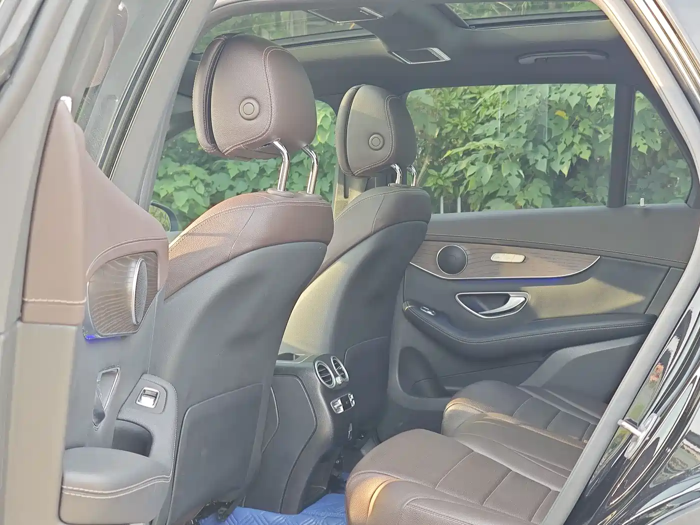 Mercedes-Benz GLC 2022 Facelift GLC 260 L 4MATIC Luxury Model фото 13