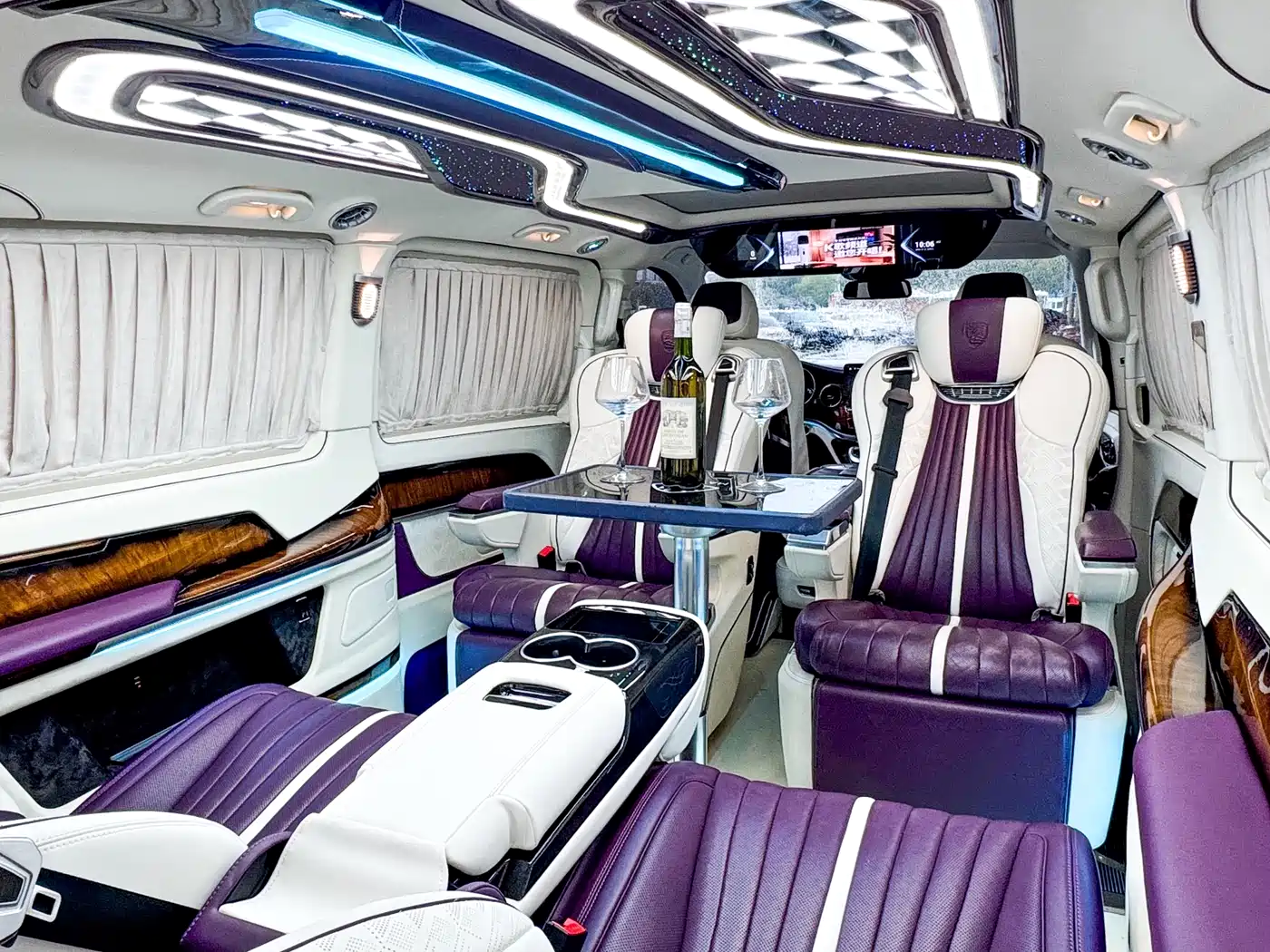 Mercedes-Benz V-Class 2021 V 260 L Long Wheelbase Luxury Edition фото 29