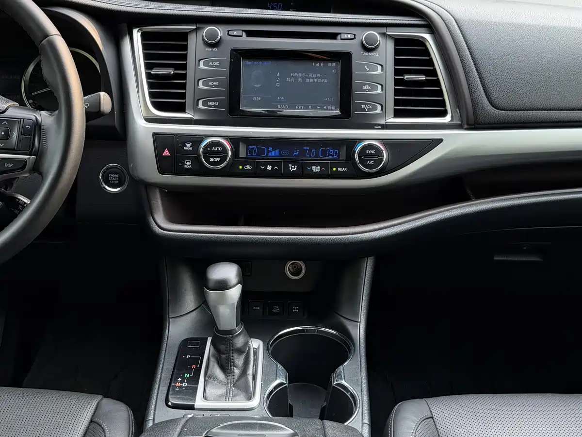 Toyota Highlander 2017 2.0T 4WD Premium 7-Seater фото 11