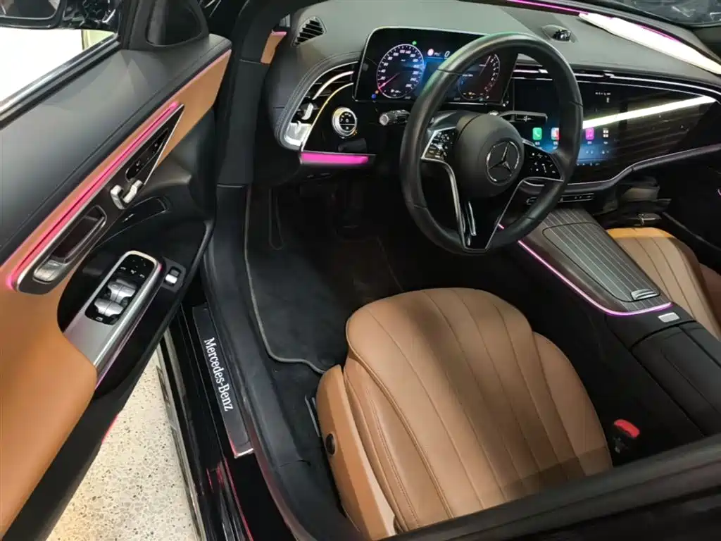 Mercedes-Benz E-Class New Energy 2024 E 350 e L Plug-in Hybrid Sedan фото 16