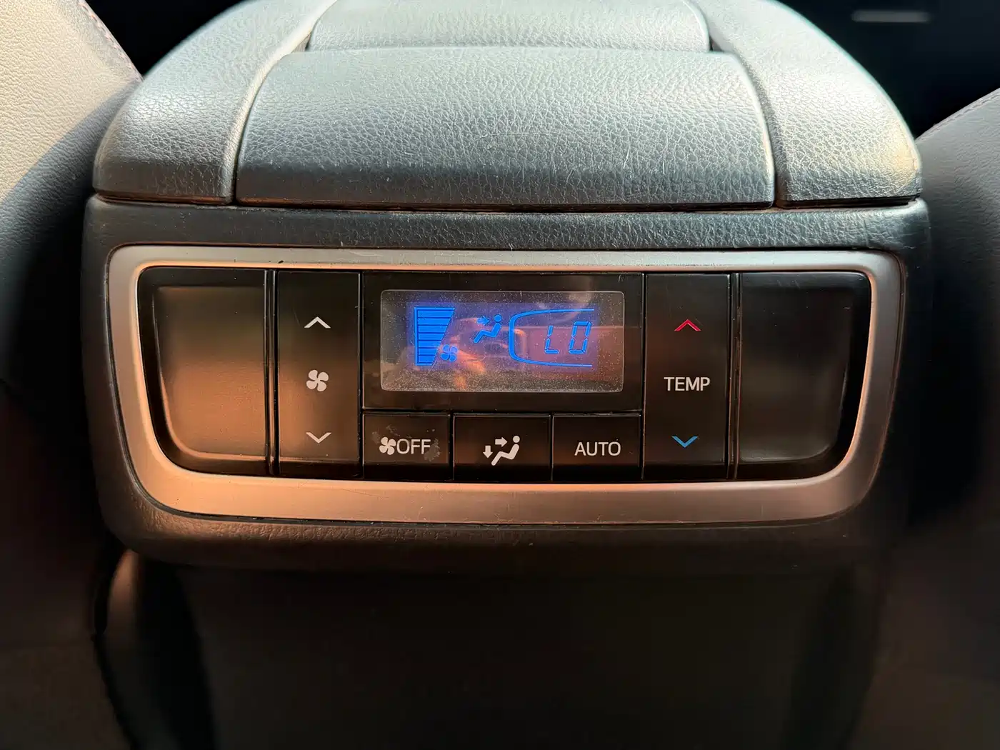 Toyota Highlander 2017 2.0T 4WD Premium 7-Seater фото 14