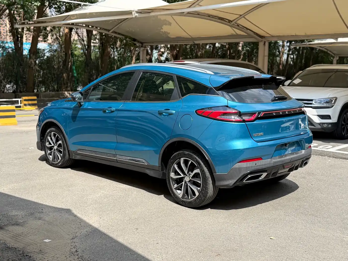 Geely Emgrand S 2022 2022 1.4T CVT Crossover Player