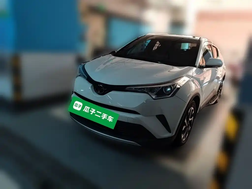 Toyota IZOA 2020 2.0L Yi Xiang Edition фото 2