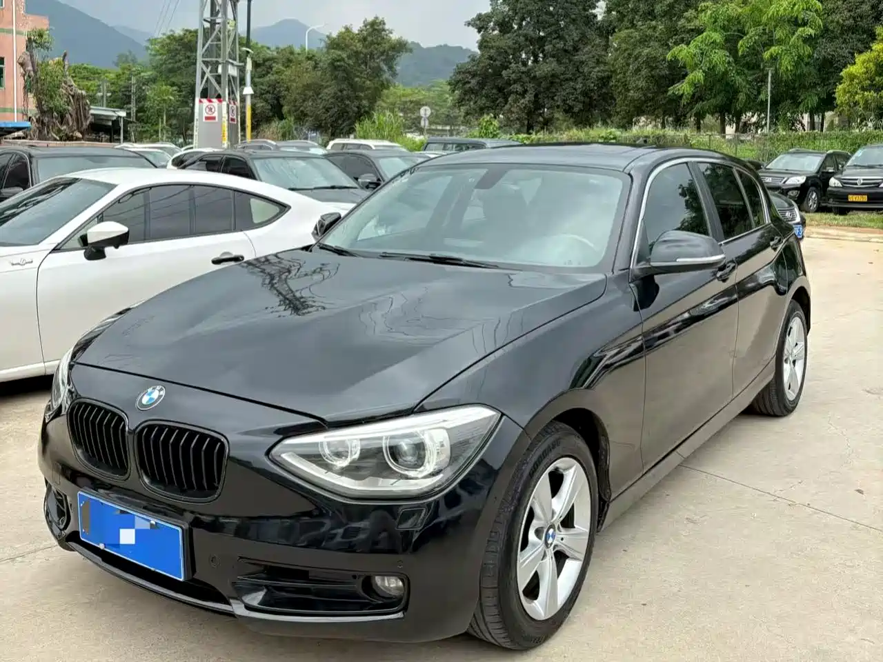 BMW 1 Series (Import) 2012 118i Sport фото 2