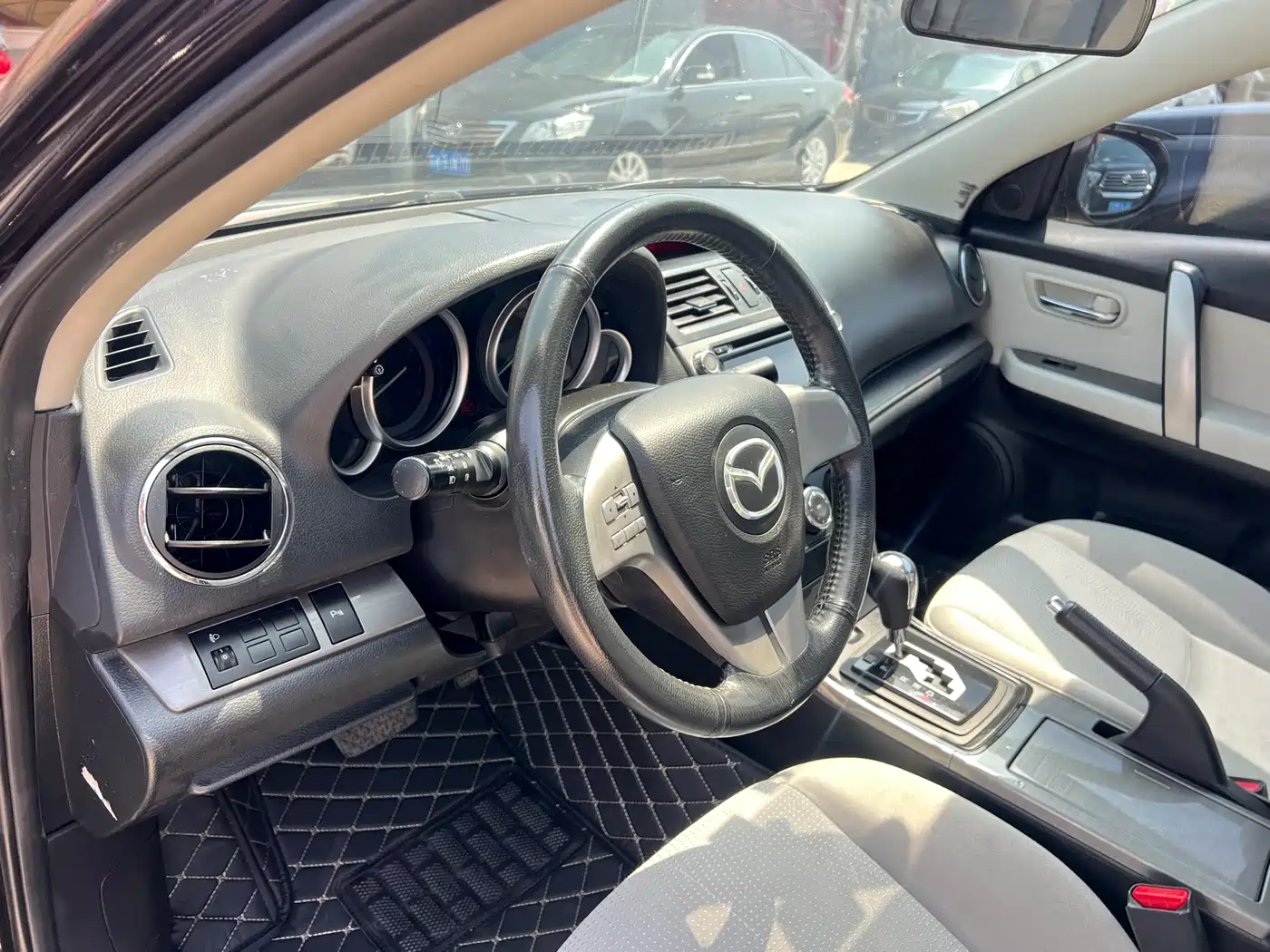 Mazda Ruiyi 2012 2012 2.0L Automatic Luxury Edition